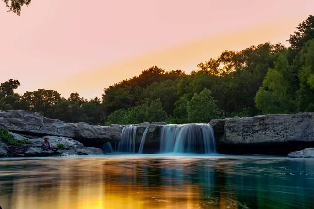 hiking in austin - mckinney falls state park