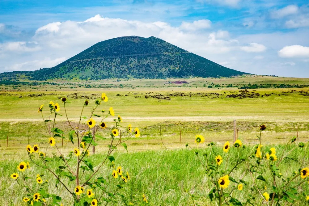Capulin Volcano - best hiking in new mexico