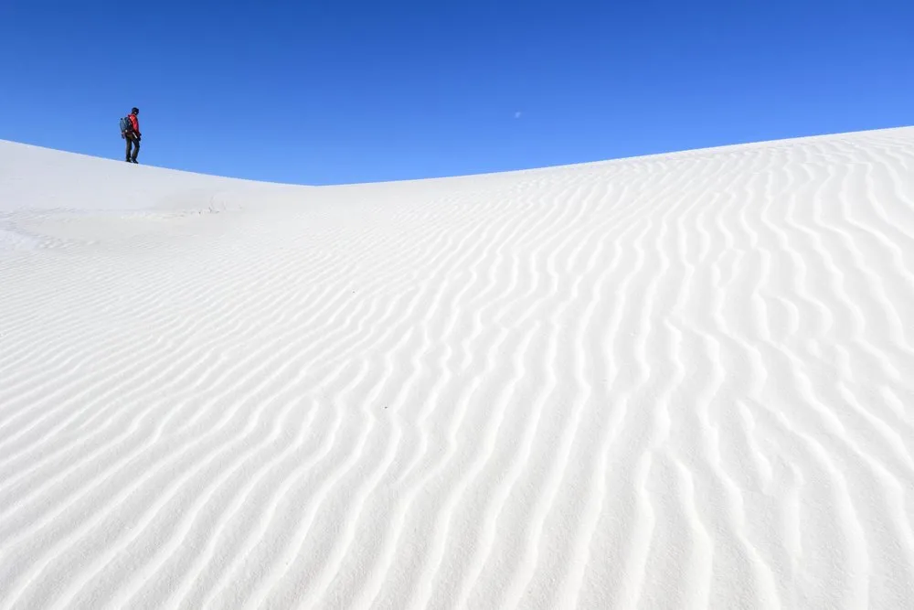best hiking trails in white sands national park