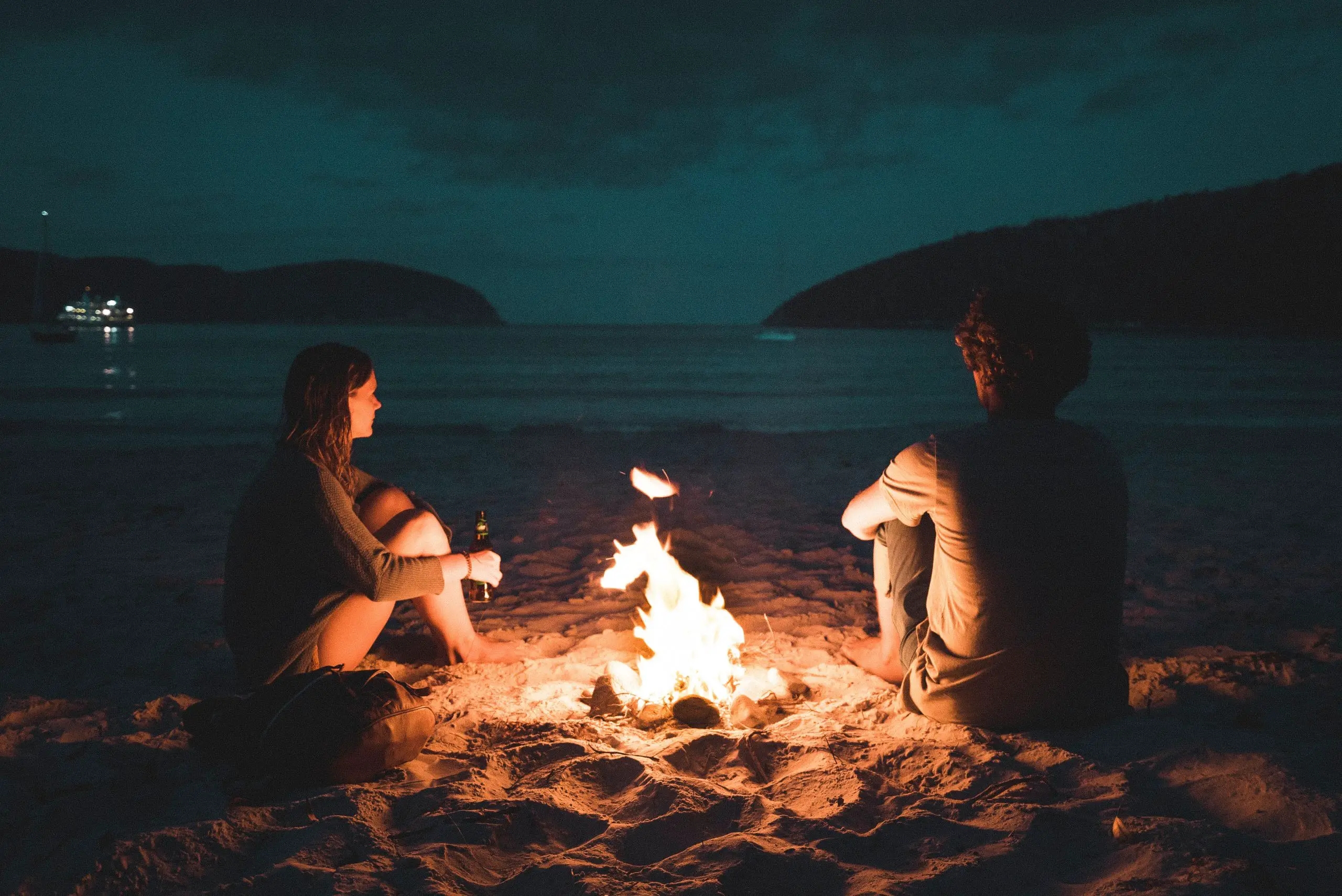 get campfire smell out of your hair