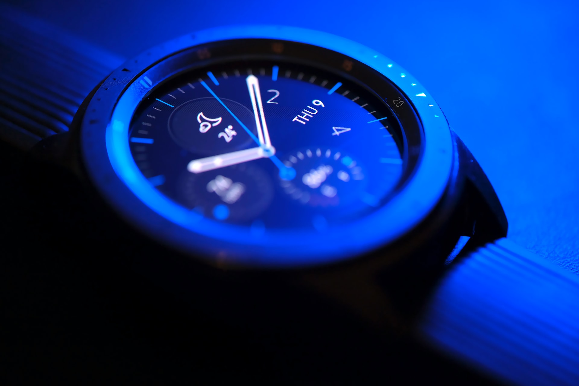 Samsung galaxy watch online hiking