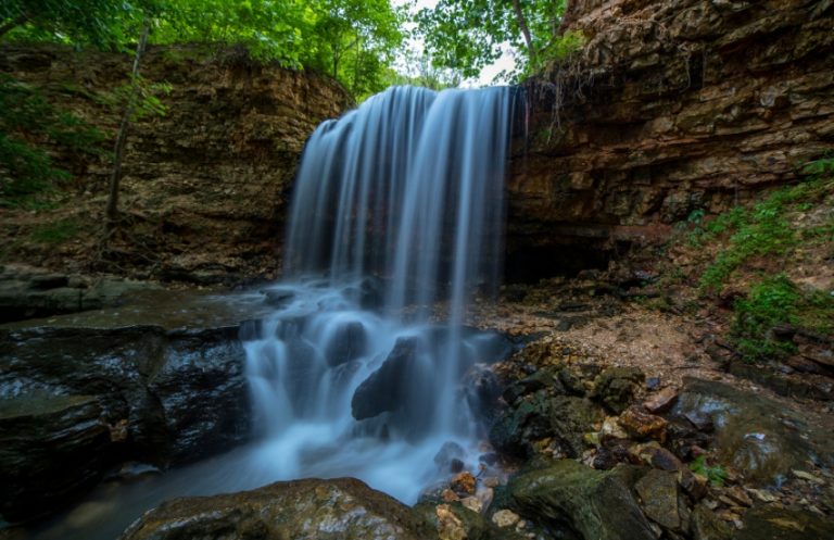 The 11 Best Hiking Trails In Arkansas (2023)